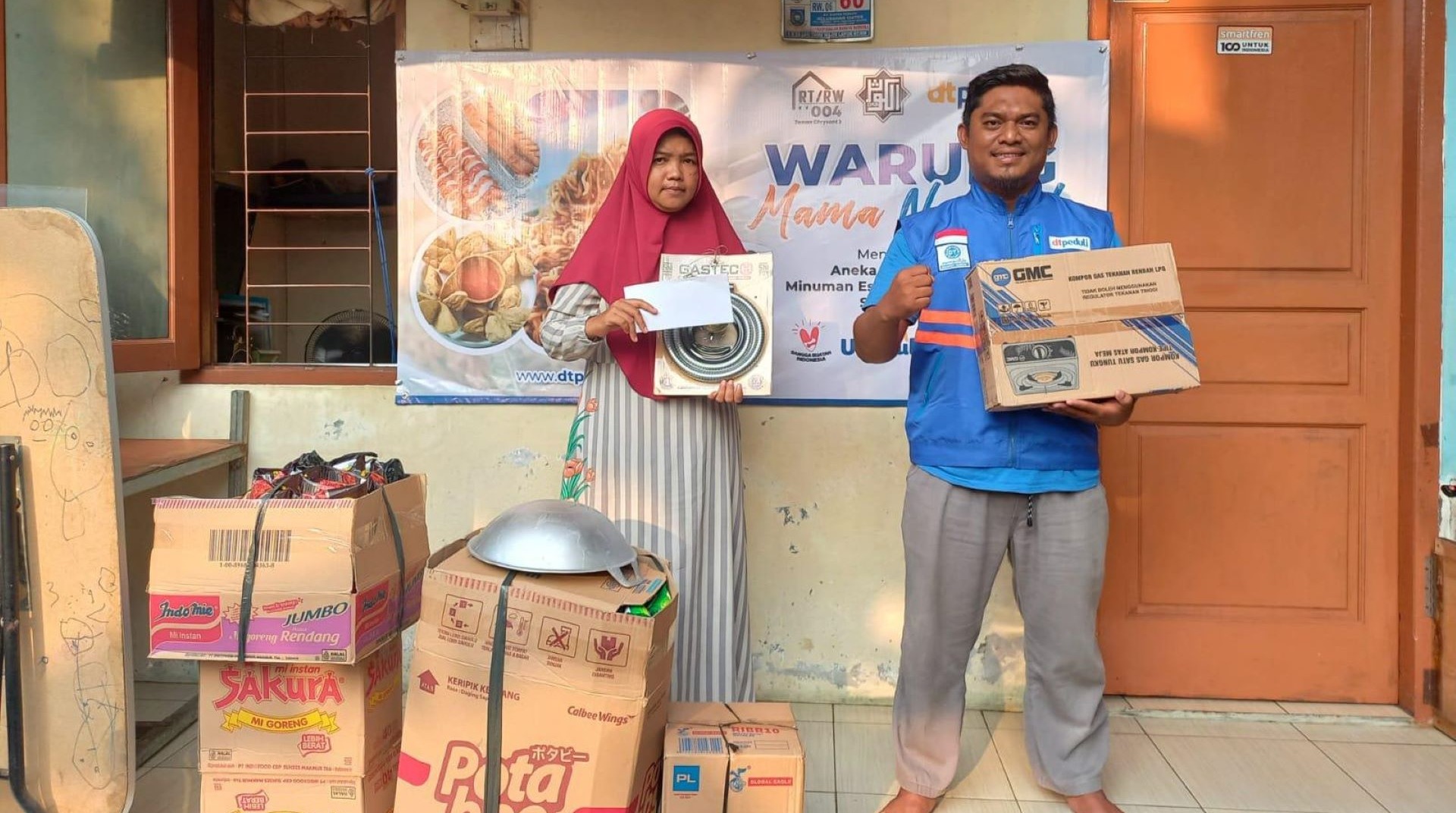 A placeholder image for Mama Nazmah's shop