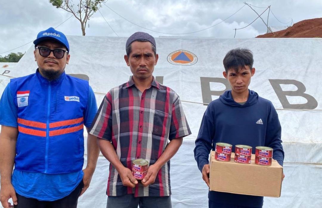 Placeholder for main article image