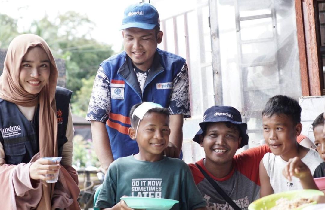 Emergency Aid Distribution in Batang Toru